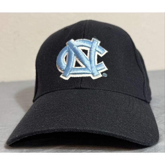 North Carolina Tar Heels Hat UNC Logo Basketball Football Baseball 47 Brand Cap - Picture 2 of 7